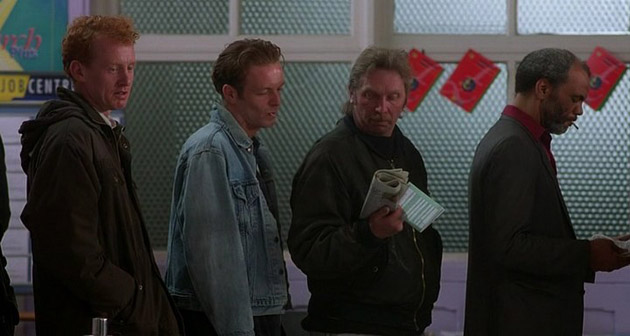 La cola de parados más marchosa en `Full Monty´ MrPinkertonEmpleoFullMonty