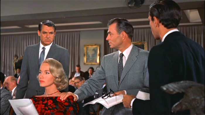 `Con la muerte en los talones´