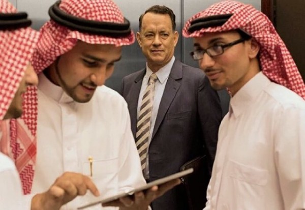 Ahologramfortheking01