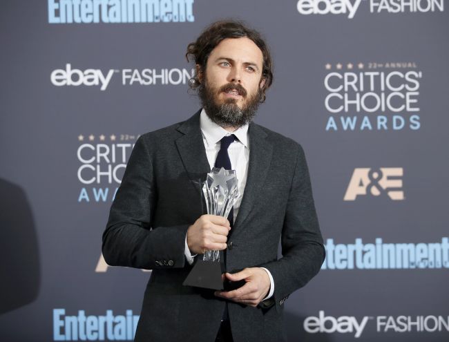 Actor Casey Affleck poses backstage with his award for Best Actor for 'Manchester by the Sea" during the 22nd Annual Critics' Choice Awards in Santa Monica, California, U.S., December 11, 2016.  REUTERS/Danny Moloshok