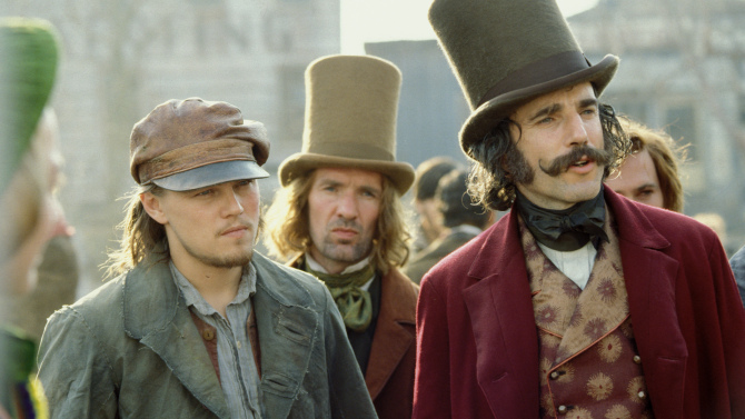 Leonardo DiCaprio and Daniel Day-Lewis in "Gangs of New York"