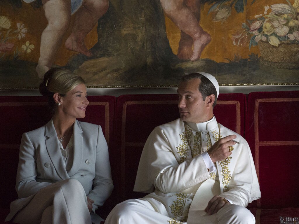 The Young Pope Law de France