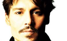 Observatorio: Johnny Depp se asegura un éxito y Benicio del Toro agradecido a los Goya