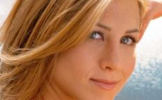 Espresso: Jennifer Aniston premiada por las mujeres